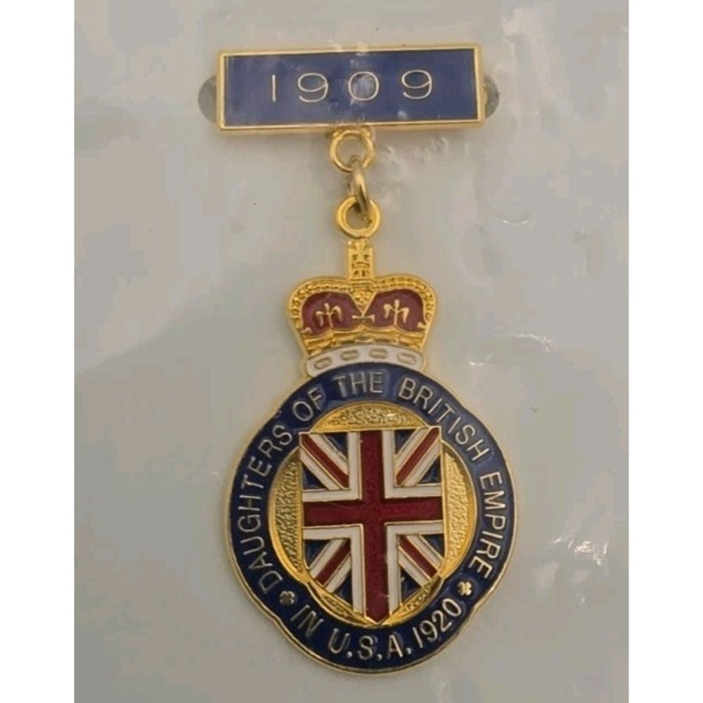 Daughters of the British Empire Pin 1920 Brooch with 1909 Date Bar 1.75 Inch